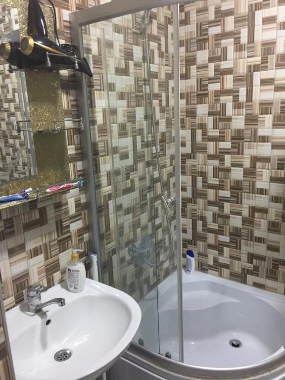 Apartment Pshavela 16 Batumi Zewnętrze zdjęcie